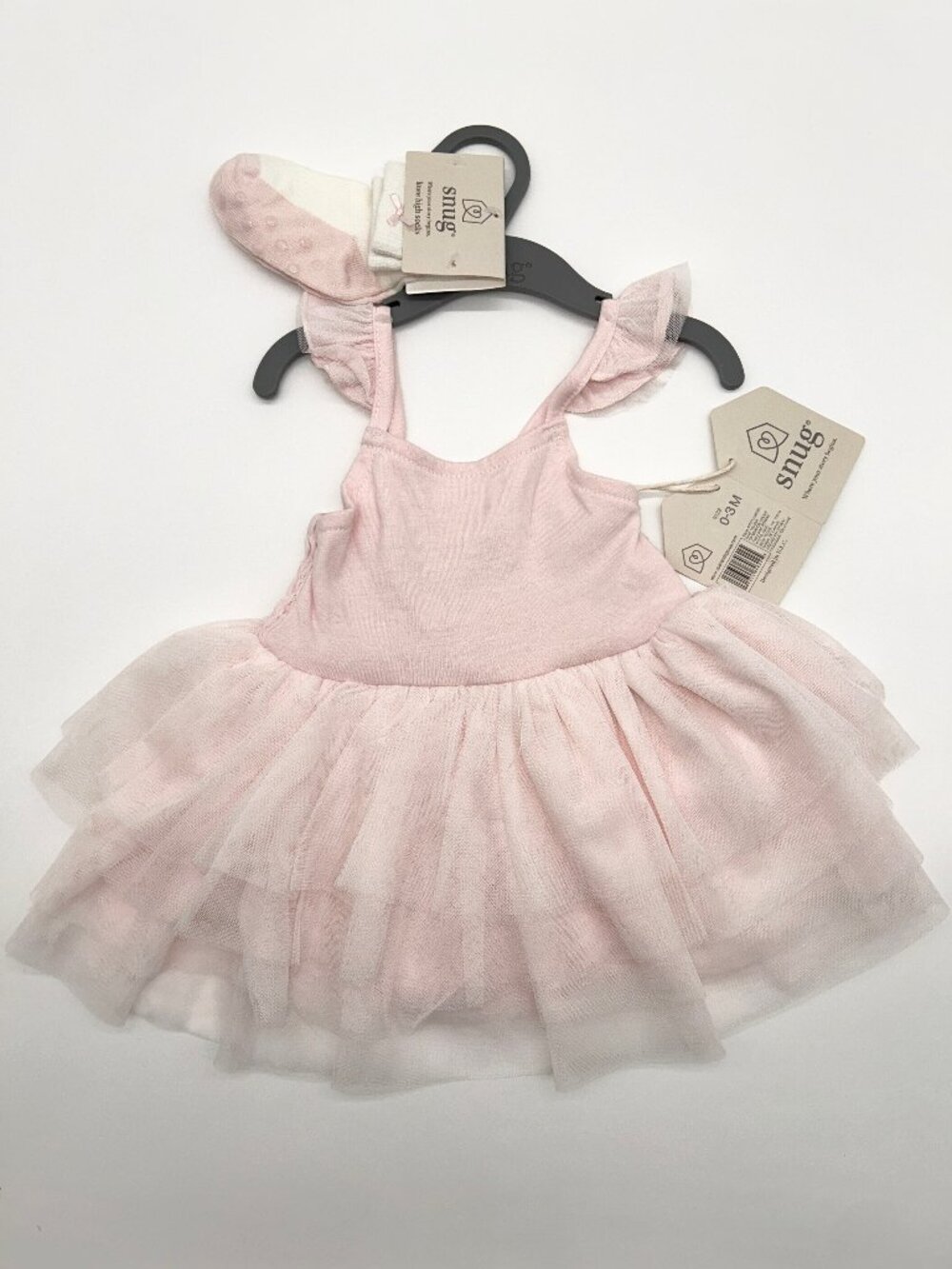 NWT Snug Girls 0-3M Pink Bodysuit with Tulle Skirt and Socks
